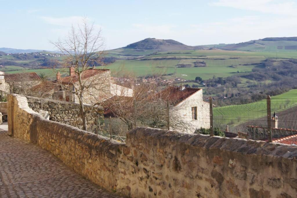 Les Pierres Blondes Montpeyroux (Puy-de-Dome) Exterior foto