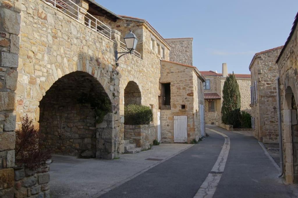 Les Pierres Blondes Montpeyroux (Puy-de-Dome) Exterior foto